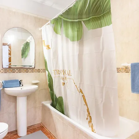 Апартаменты Live Paseo Salineras *